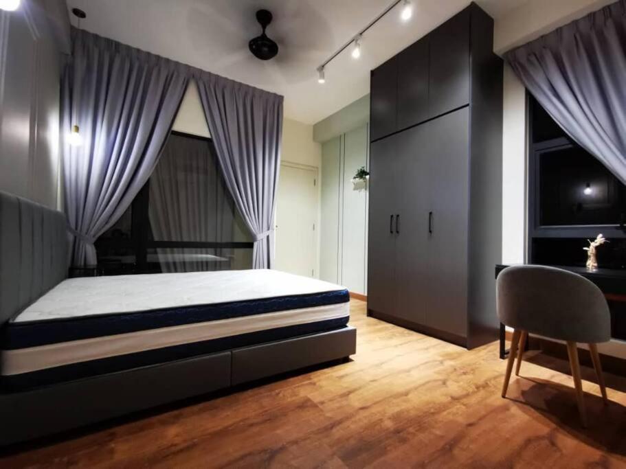 Pangsapuri 5-star Facilities Arte Mont Kiara Luxury Duplex *